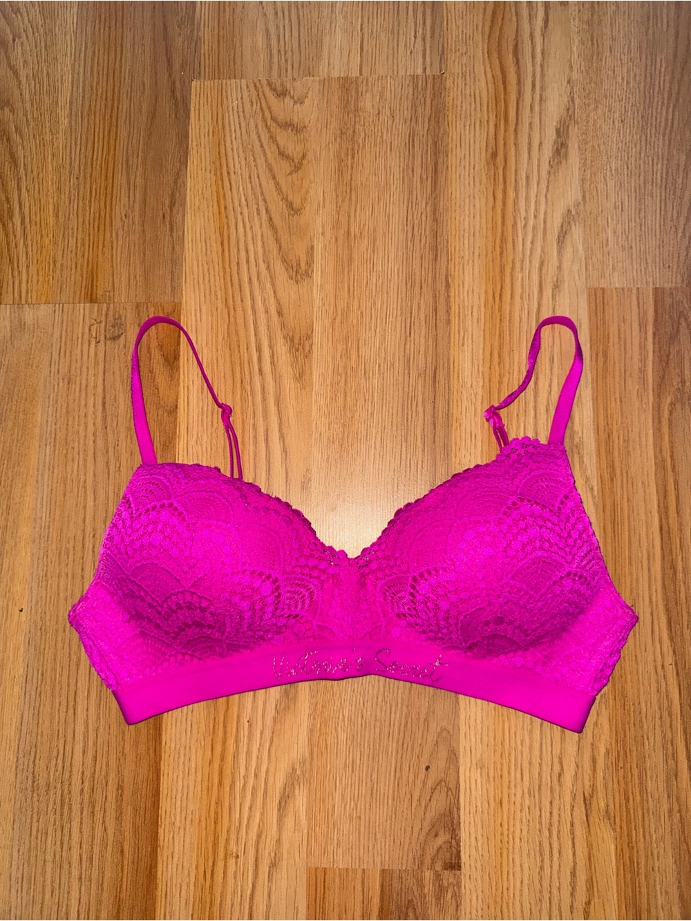 Victoria’s Secret Lace Wireless Bra - Hot Pink 34B